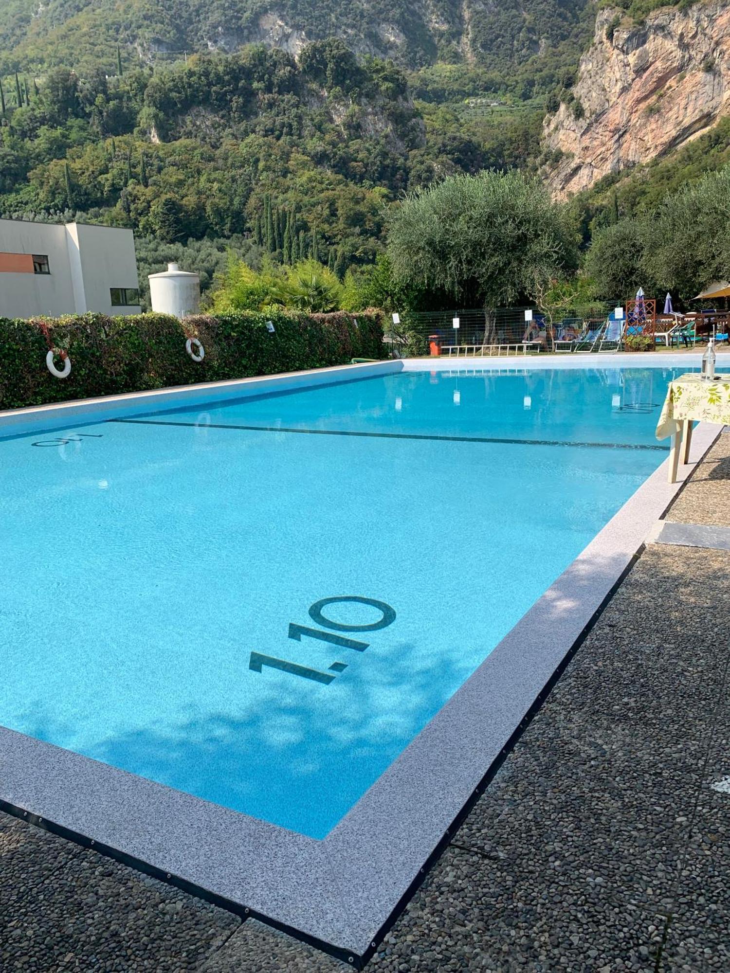 Residence Cascata Varone Riva del Garda Exterior foto