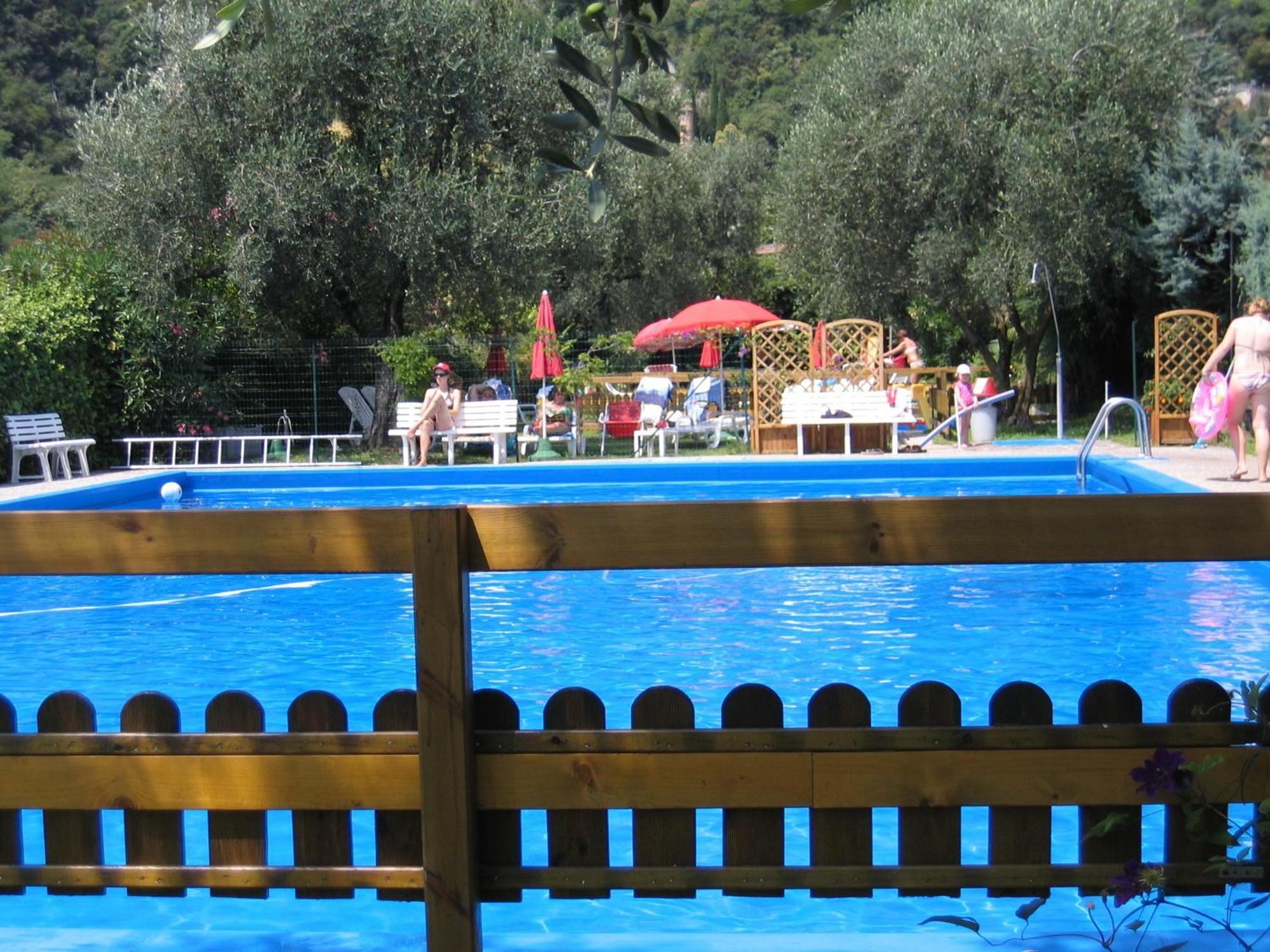 Residence Cascata Varone Riva del Garda Exterior foto